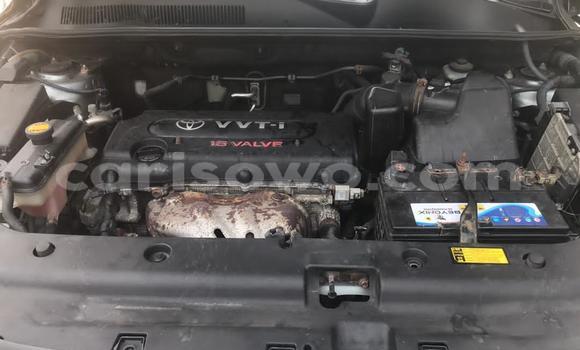 Ra Àlòkù Toyota RAV4 Silver Ọkọ̀ in Cotonou ni Benin Ra Àlòkù Toyota RAV4 Silver Ọkọ̀ in Cotonou ni Benin