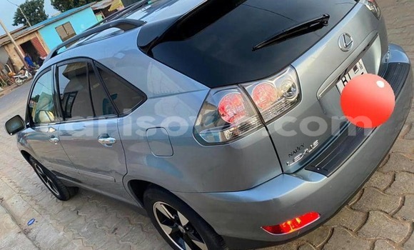 Ra Àlòkù Lexus RX 330 Silver Ọkọ̀ in Abomey Calavi ni Benin