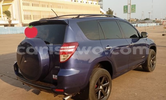 Acheter Occasion Voiture Toyota RAV4 Bleu à Cotonou, Benin