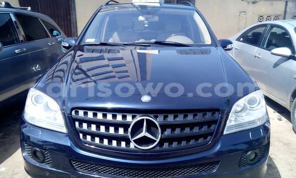 Sayi Na hannu Mercedes-Benz KOMPRESSOR Black Mota in Savalou a Benin Sayi Na hannu Mercedes-Benz KOMPRESSOR Black Mota in Savalou a Benin