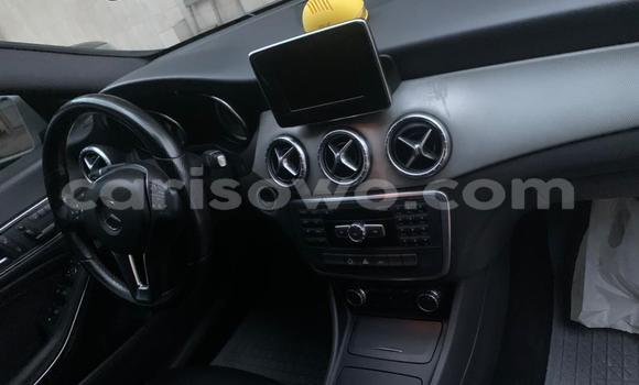 Sayi Na hannu Mercedes-Benz CLA-klasse Blue Mota in Cotonou a Benin Sayi Na hannu Mercedes-Benz CLA-klasse Blue Mota in Cotonou a Benin