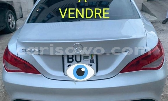 Sayi Na hannu Mercedes-Benz CLA-klasse Blue Mota in Cotonou a Benin Sayi Na hannu Mercedes-Benz CLA-klasse Blue Mota in Cotonou a Benin