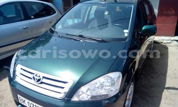 Ra Àlòkù Toyota Avensis Alawọ ewe Ọkọ̀ in Savalou ni Benin Ra Àlòkù Toyota Avensis Alawọ ewe Ọkọ̀ in Savalou ni Benin
