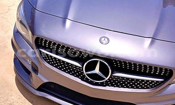 Sayi Na hannu Mercedes-Benz CLA-klasse AMG Azurfa Mota in Cotonou a Benin Sayi Na hannu Mercedes-Benz CLA-klasse AMG Azurfa Mota in Cotonou a Benin