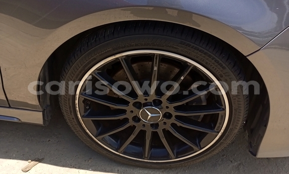 Sayi Na hannu Mercedes-Benz CLA-klasse AMG Azurfa Mota in Cotonou a Benin Sayi Na hannu Mercedes-Benz CLA-klasse AMG Azurfa Mota in Cotonou a Benin