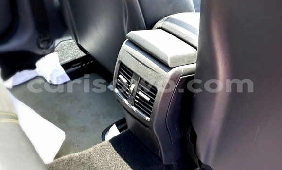 Sayi Na hannu Mercedes-Benz CLA-klasse AMG Azurfa Mota in Cotonou a Benin Sayi Na hannu Mercedes-Benz CLA-klasse AMG Azurfa Mota in Cotonou a Benin