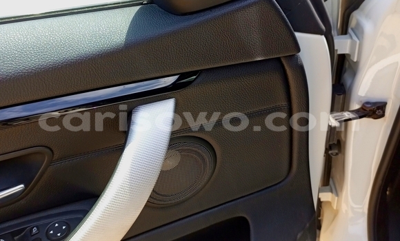 Acheter Occasion Voiture BMW M4 Blanc à Cotonou, Benin Acheter Occasion Voiture BMW M4 Blanc à Cotonou, Benin