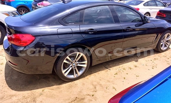 Acheter Occasion Voiture BMW M4 Blanc à Cotonou, Benin Acheter Occasion Voiture BMW M4 Blanc à Cotonou, Benin
