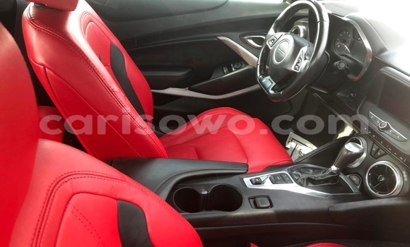 Acheter Occasion Voiture Chevrolet Camaro Blanc à Cotonou, Benin Acheter Occasion Voiture Chevrolet Camaro Blanc à Cotonou, Benin