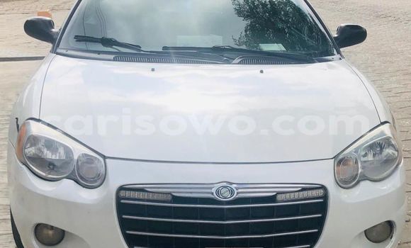 Sayi Na hannu Chrysler Sebring White Mota in Cotonou a Benin