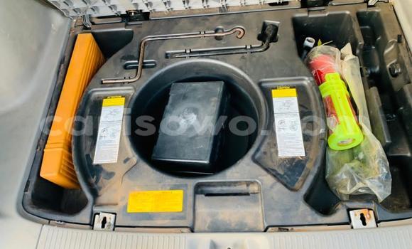 Ra Àlòkù Pontiac Vibe Miiran Ọkọ̀ in Abomey Calavi ni Benin Ra Àlòkù Pontiac Vibe Miiran Ọkọ̀ in Abomey Calavi ni Benin