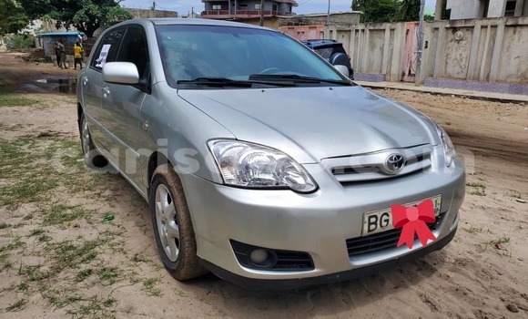 Buy Used Toyota Corolla Silver Car in Abomey Calavi in Benign