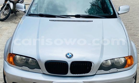 Acheter Occasion Voiture BMW 326 Bleu à Cotonou, Benin Acheter Occasion Voiture BMW 326 Bleu à Cotonou, Benin