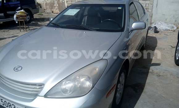 Acheter Occasion Voiture Lexus ES 300 Gris à Cotonou, Benin Acheter Occasion Voiture Lexus ES 300 Gris à Cotonou, Benin
