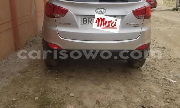 Acheter Occasion Voiture Hyundai Tucson Gris à Cotonou, Benin Acheter Occasion Voiture Hyundai Tucson Gris à Cotonou, Benin