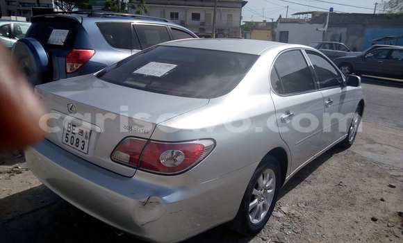 Acheter Occasion Voiture Lexus ES 300 Gris à Cotonou, Benin Acheter Occasion Voiture Lexus ES 300 Gris à Cotonou, Benin