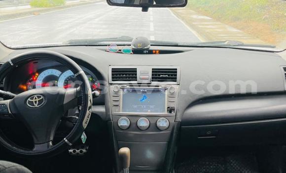 Acheter Occasion Voiture Toyota Camry Blanc à Abomey Calavi, Benin Acheter Occasion Voiture Toyota Camry Blanc à Abomey Calavi, Benin