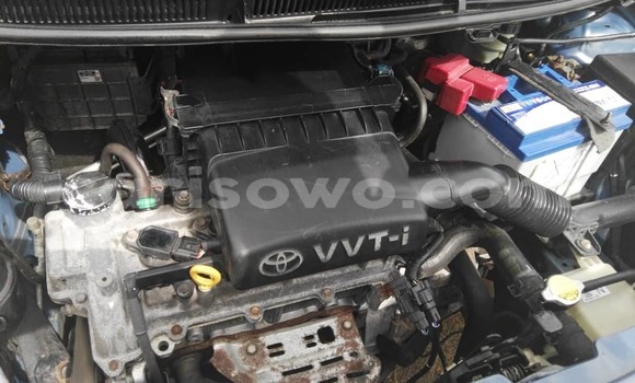 Ra Àlòkù Toyota Yaris Blue Ọkọ̀ in Cotonou ni Benin Ra Àlòkù Toyota Yaris Blue Ọkọ̀ in Cotonou ni Benin