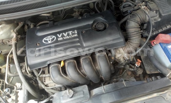 Ra Àlòkù Toyota Corolla Verso Silver Ọkọ̀ in Cotonou ni Benin Ra Àlòkù Toyota Corolla Verso Silver Ọkọ̀ in Cotonou ni Benin