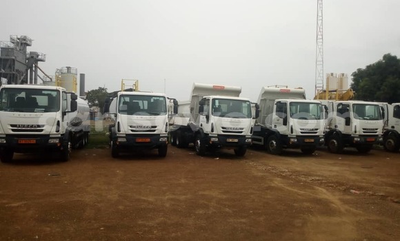 Ra Àlòkù IVECO Massif funfun Ọkọ̀ in Cotonou ni Benin Ra Àlòkù IVECO Massif funfun Ọkọ̀ in Cotonou ni Benin
