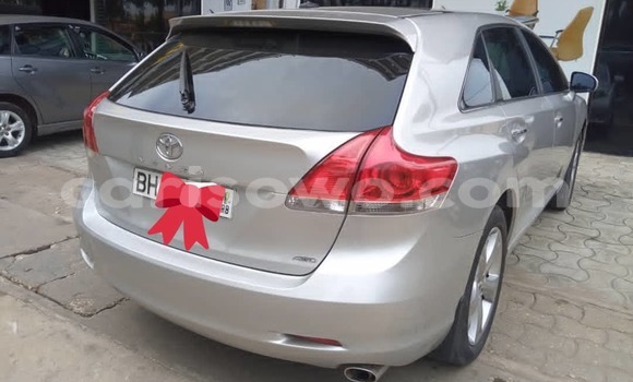 Buy Used Toyota Venza Silver Car in Abomey Calavi in Benign
