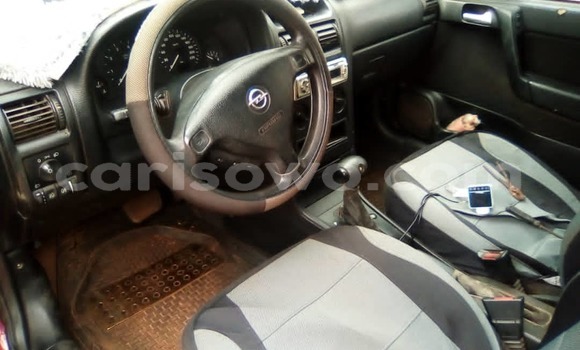 Sayi Na hannu Opel Astra Red Mota in Abomey Calavi a Benin Sayi Na hannu Opel Astra Red Mota in Abomey Calavi a Benin