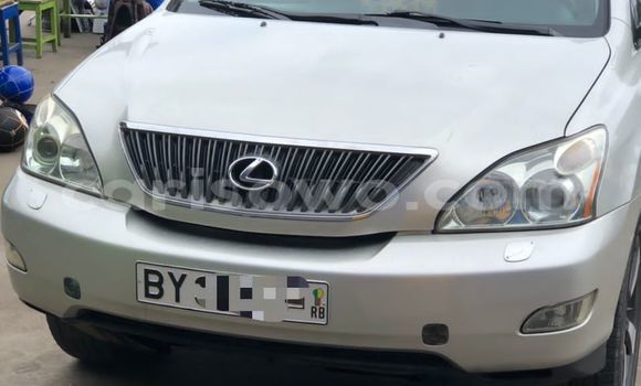 Ra Àlòkù Lexus RX 330 Silver Ọkọ̀ in Abomey Calavi ni Benin Ra Àlòkù Lexus RX 330 Silver Ọkọ̀ in Abomey Calavi ni Benin