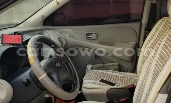 Acheter Occasion Voiture Nissan Almera Tino Gris à Cotonou, Benin