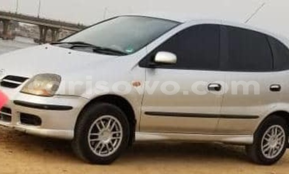 Buy Used Nissan Almera Tino Silver Car in Cotonou in Benign Buy Used Nissan Almera Tino Silver Car in Cotonou in Benign