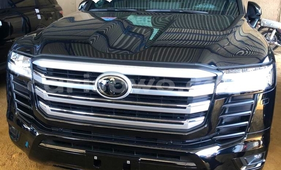 Sayi Na hannu Toyota Land Cruiser Black Mota in Cotonou a Benin Sayi Na hannu Toyota Land Cruiser Black Mota in Cotonou a Benin
