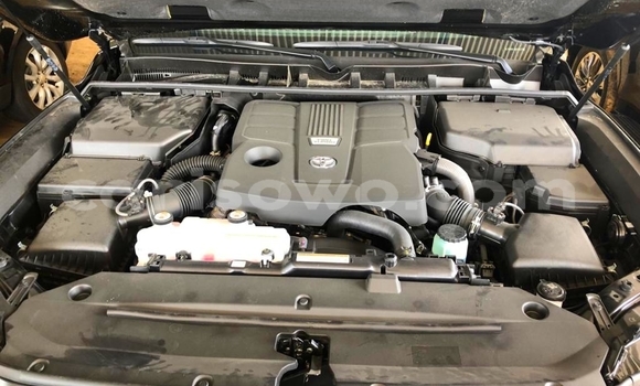 Sayi Na hannu Toyota Land Cruiser Black Mota in Cotonou a Benin Sayi Na hannu Toyota Land Cruiser Black Mota in Cotonou a Benin