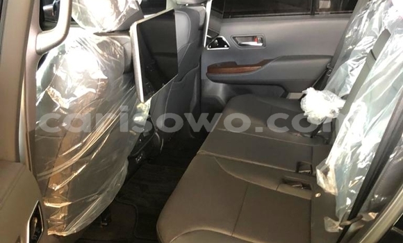 Sayi Na hannu Toyota Land Cruiser Black Mota in Cotonou a Benin Sayi Na hannu Toyota Land Cruiser Black Mota in Cotonou a Benin