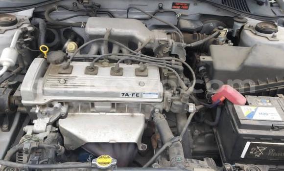 Sayi Na hannu Toyota Avensis Azurfa Mota in Cotonou a Benin Sayi Na hannu Toyota Avensis Azurfa Mota in Cotonou a Benin