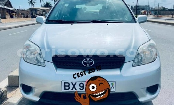 Buy Used Toyota Matrix Silver Car in Abomey Calavi in Benign