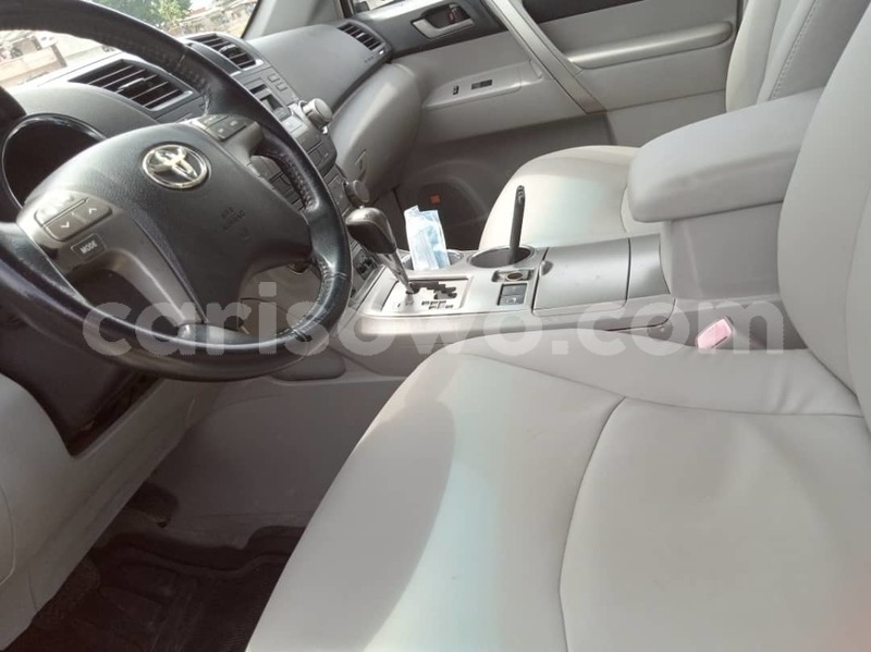 Big with watermark toyota highlander benin abomey calavi 11678