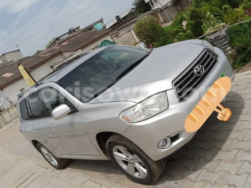 Big with watermark toyota highlander benin abomey calavi 11678
