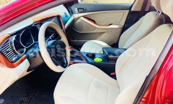 Acheter Occasion Voiture Kia Optima Rouge à Cotonou, Benin Acheter Occasion Voiture Kia Optima Rouge à Cotonou, Benin