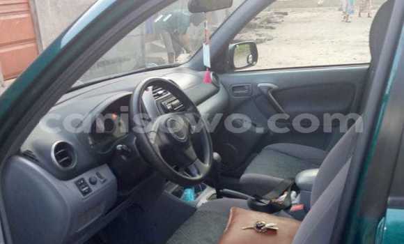 Ra Àlòkù Toyota RAV4 Black Ọkọ̀ in Abomey Calavi ni Benin Ra Àlòkù Toyota RAV4 Black Ọkọ̀ in Abomey Calavi ni Benin