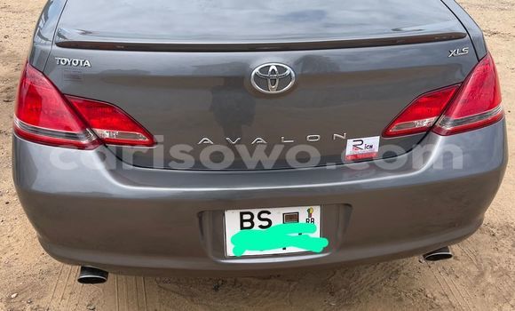 Buy Used Toyota Avalon Silver Car in Abomey Calavi in Benign Buy Used Toyota Avalon Silver Car in Abomey Calavi in Benign