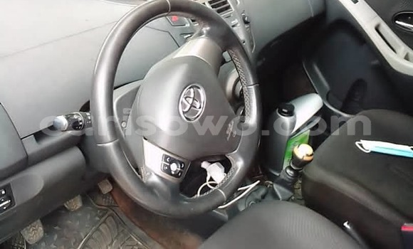 Buy Used Toyota Yaris White Car in Abomey Calavi in Benign Buy Used Toyota Yaris White Car in Abomey Calavi in Benign