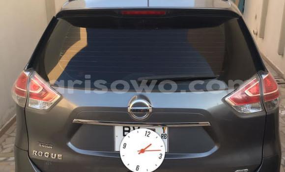Sayi Na hannu Nissan Rogue Black Mota in Abomey Calavi a Benin Sayi Na hannu Nissan Rogue Black Mota in Abomey Calavi a Benin