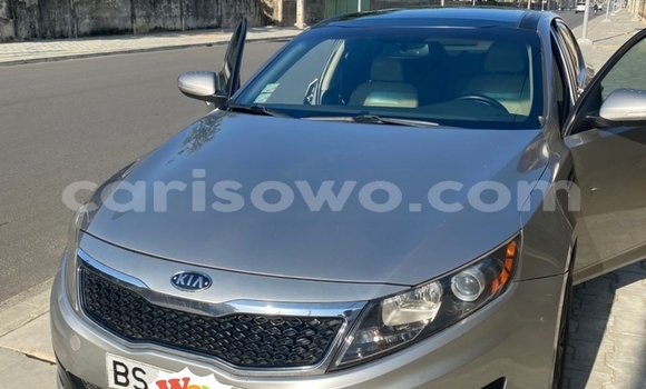 Acheter Occasion Voiture Kia Optima Gris à Cotonou, Benin Acheter Occasion Voiture Kia Optima Gris à Cotonou, Benin
