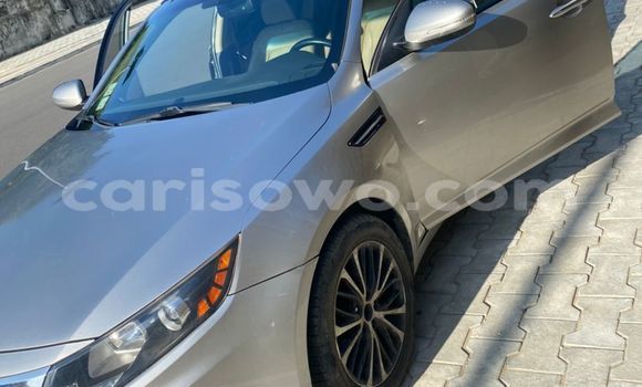 Acheter Occasion Voiture Kia Optima Gris à Cotonou, Benin Acheter Occasion Voiture Kia Optima Gris à Cotonou, Benin
