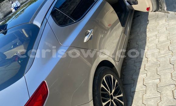 Acheter Occasion Voiture Kia Optima Gris à Cotonou, Benin Acheter Occasion Voiture Kia Optima Gris à Cotonou, Benin