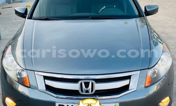 Sayi Na hannu Honda Accord Azurfa Mota in Cotonou a Benin Sayi Na hannu Honda Accord Azurfa Mota in Cotonou a Benin