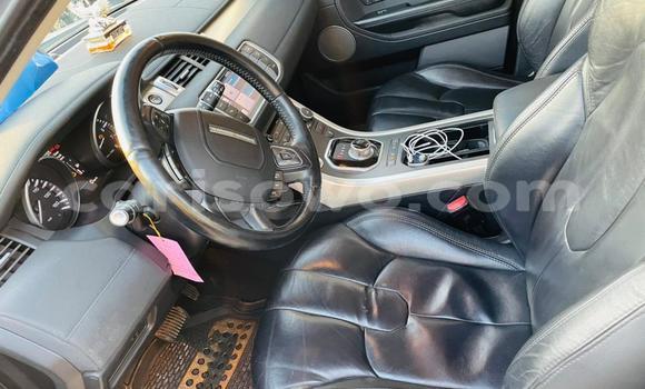 Acheter Occasion Voiture Range Rover Range Rover Blanc à Cotonou, Benin Acheter Occasion Voiture Range Rover Range Rover Blanc à Cotonou, Benin