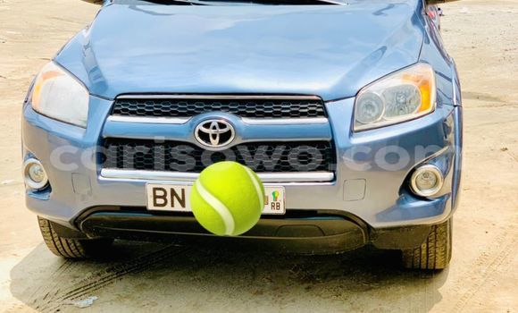 Acheter Occasion Voiture Toyota RAV4 Bleu à Abomey Calavi, Benin Acheter Occasion Voiture Toyota RAV4 Bleu à Abomey Calavi, Benin