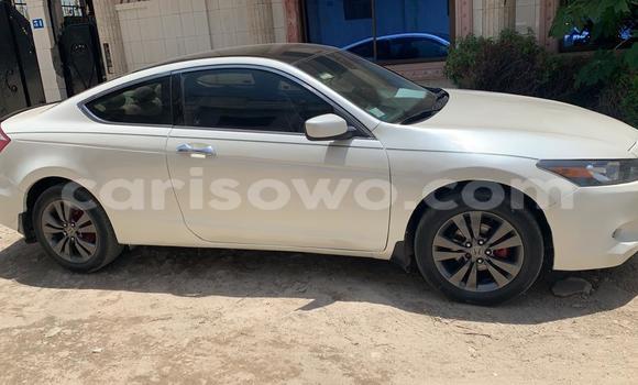 Acheter Occasion Voiture Honda Accord Blanc à Abomey Calavi, Benin Acheter Occasion Voiture Honda Accord Blanc à Abomey Calavi, Benin
