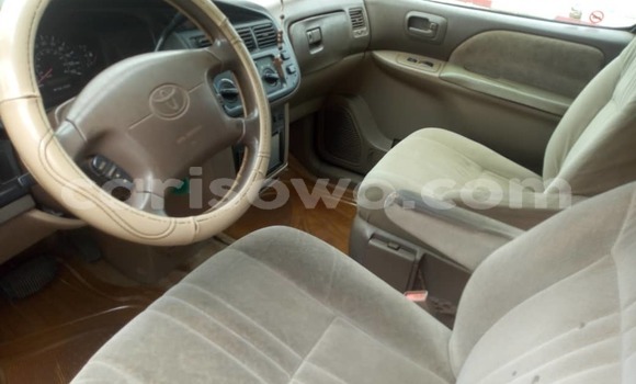 Acheter Occasion Voiture Toyota Sienna Autre à Cotonou, Benin Acheter Occasion Voiture Toyota Sienna Autre à Cotonou, Benin