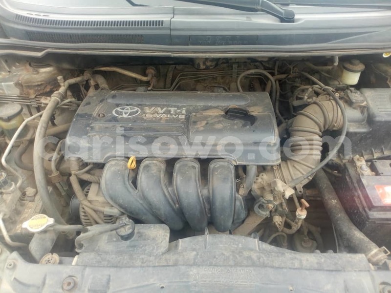 Big with watermark toyota corolla verso benin cotonou 11726